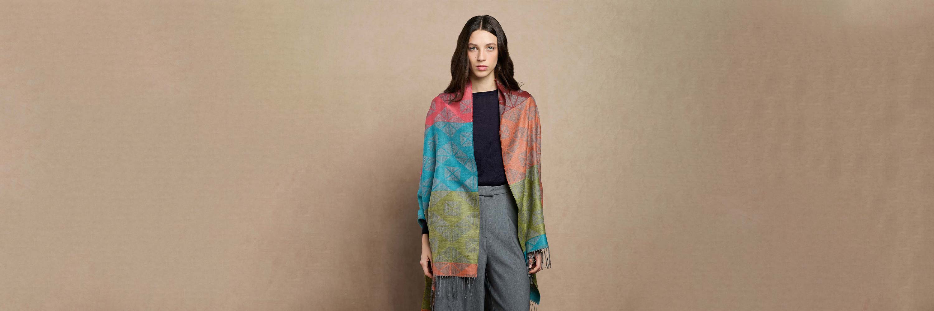 Estolas, Shawls & Pashminas