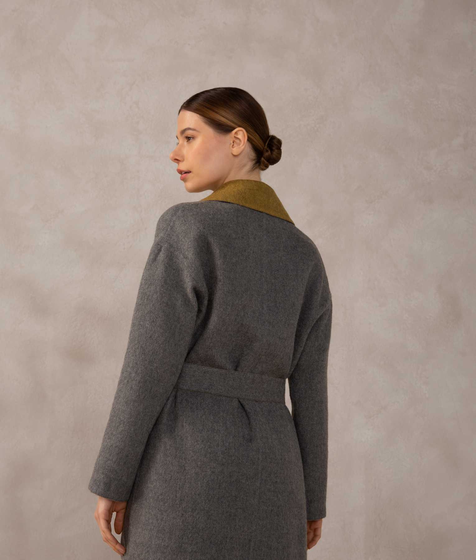Abrigo Wrap Reversible - gadget gris y olivenita