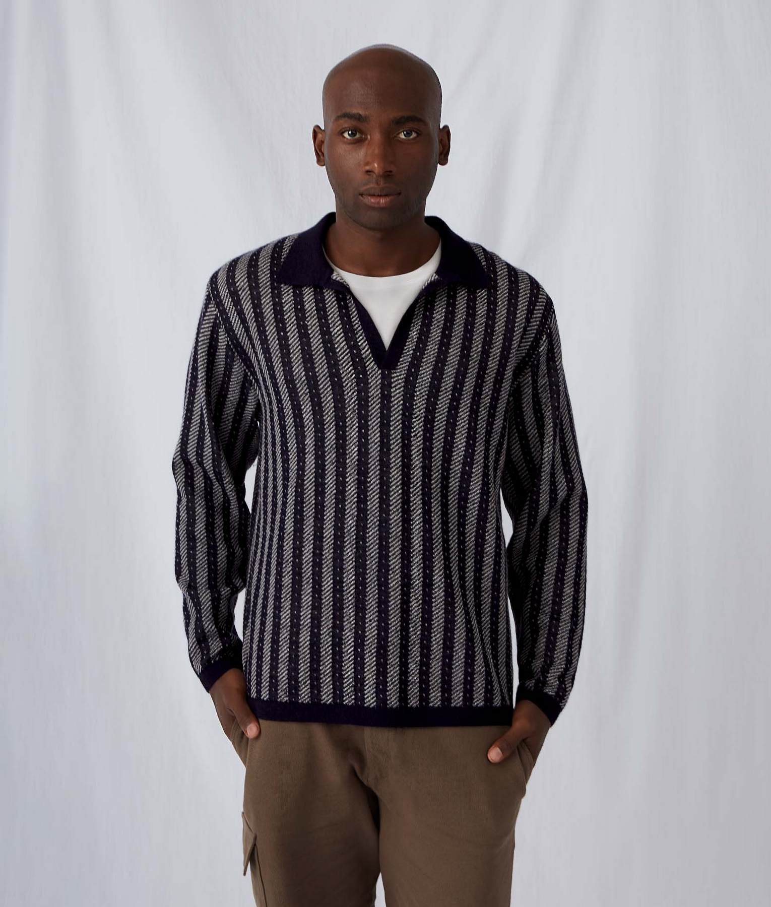 Chompa Flowing Ribs Polo Neck