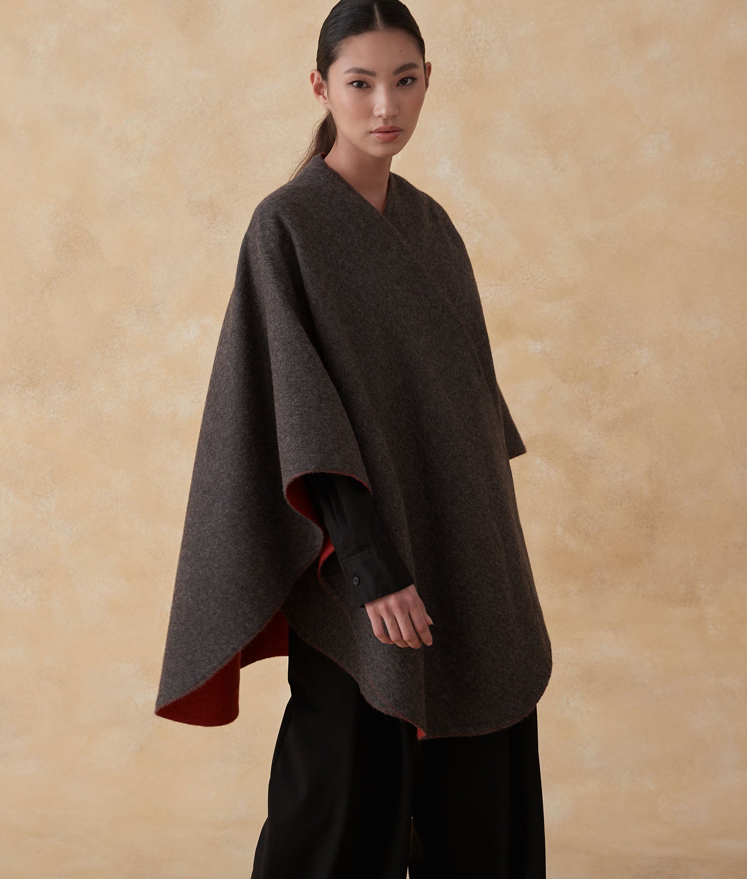 Ruana Reversible Baby Alpaca