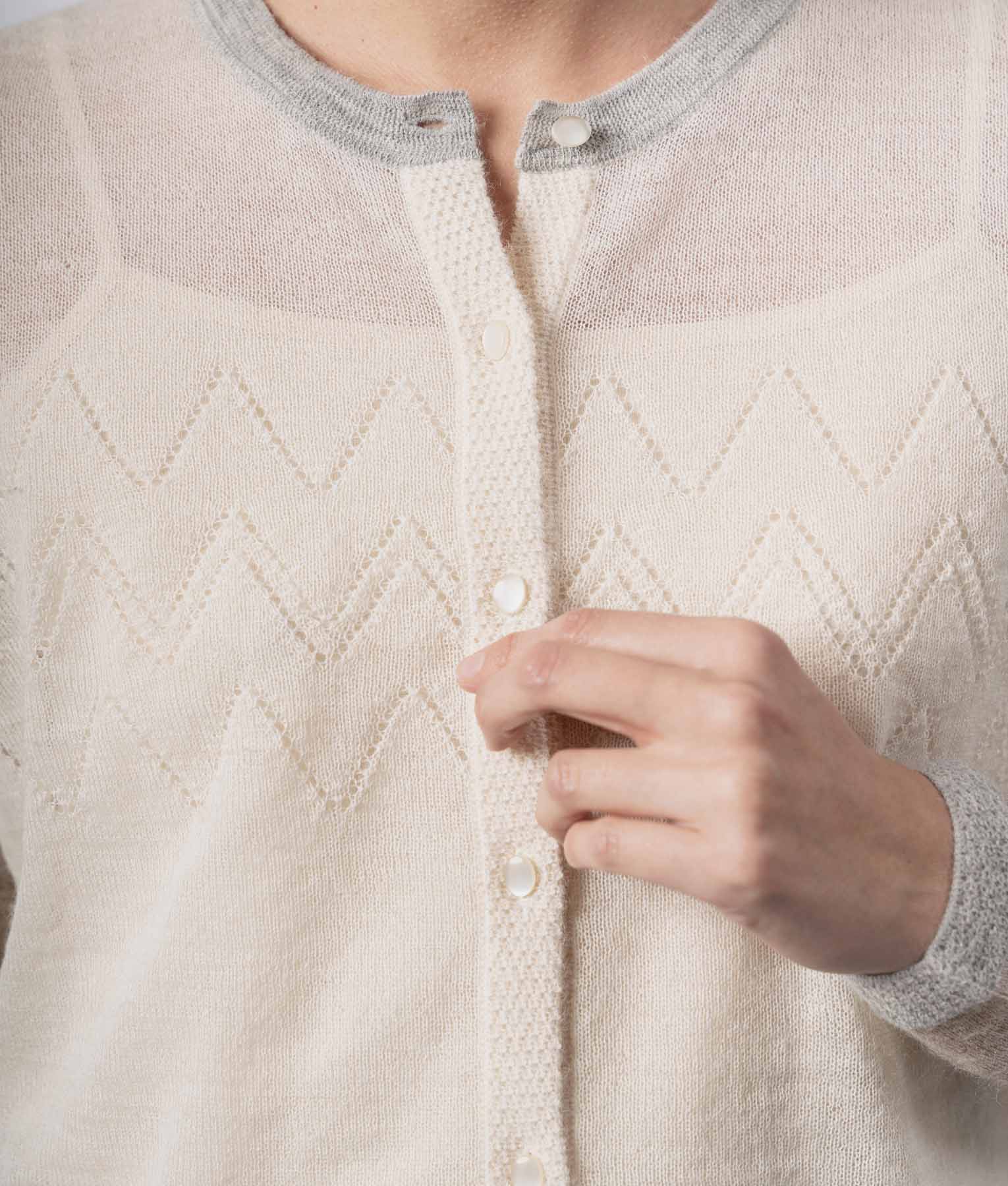 Cardigan Ritmo Con Detalles Calados - Marfil Crudo Y Gris Claro Melange