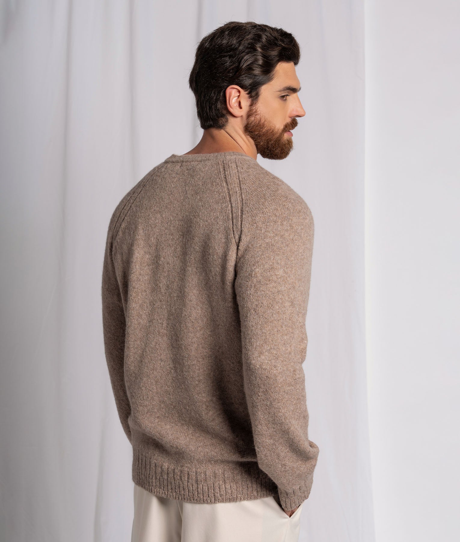 Chompa Raglan