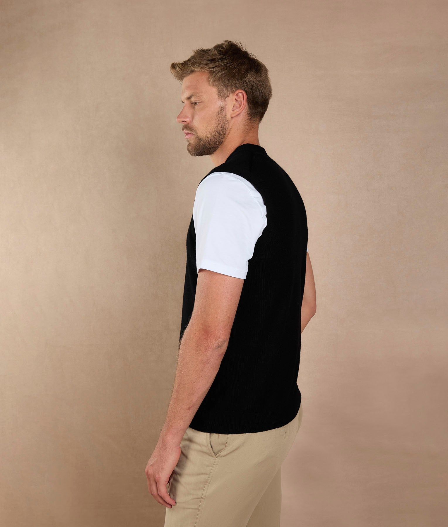 Chaleco Clásico Con Cuello V - Negro