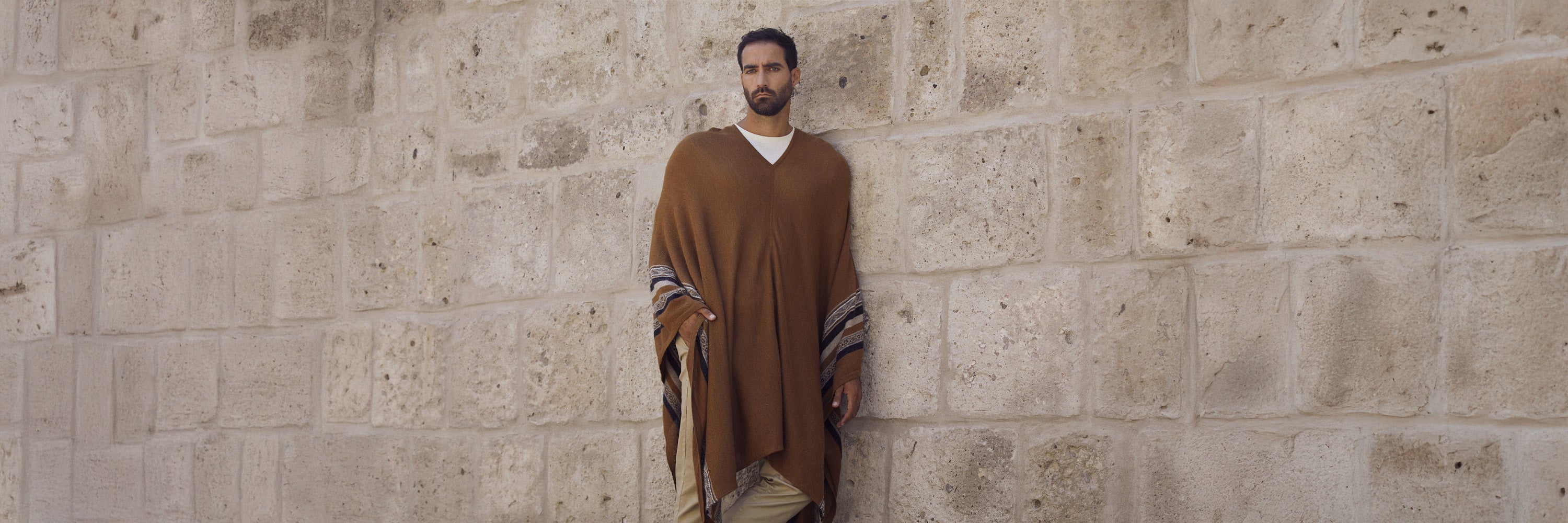 Ponchos & Chalecos