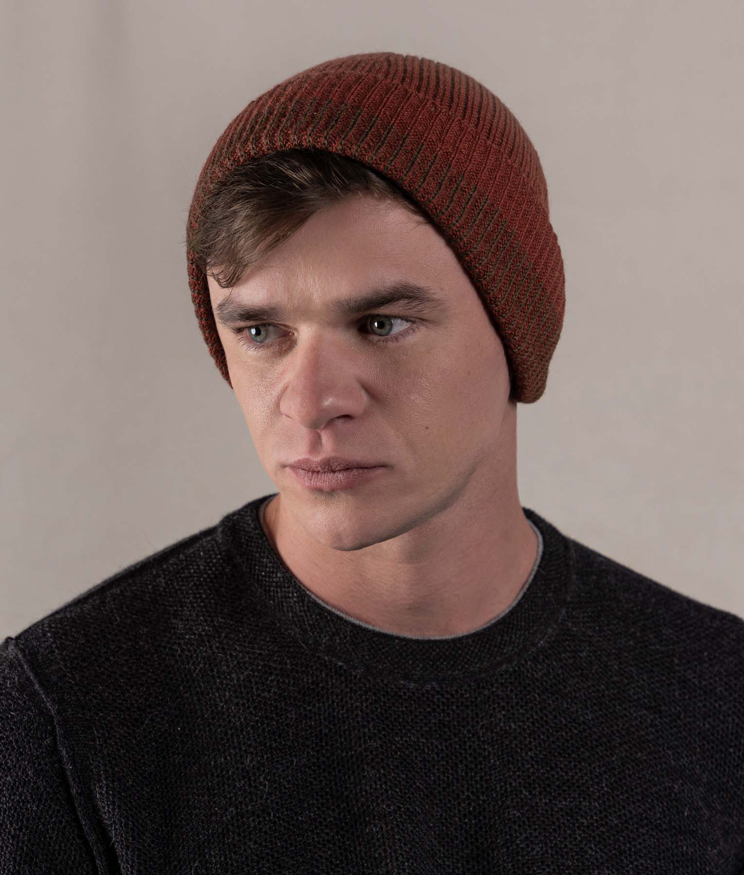 Gorro Reversible - Rojo Óxido Y Guinda Jaspeado
