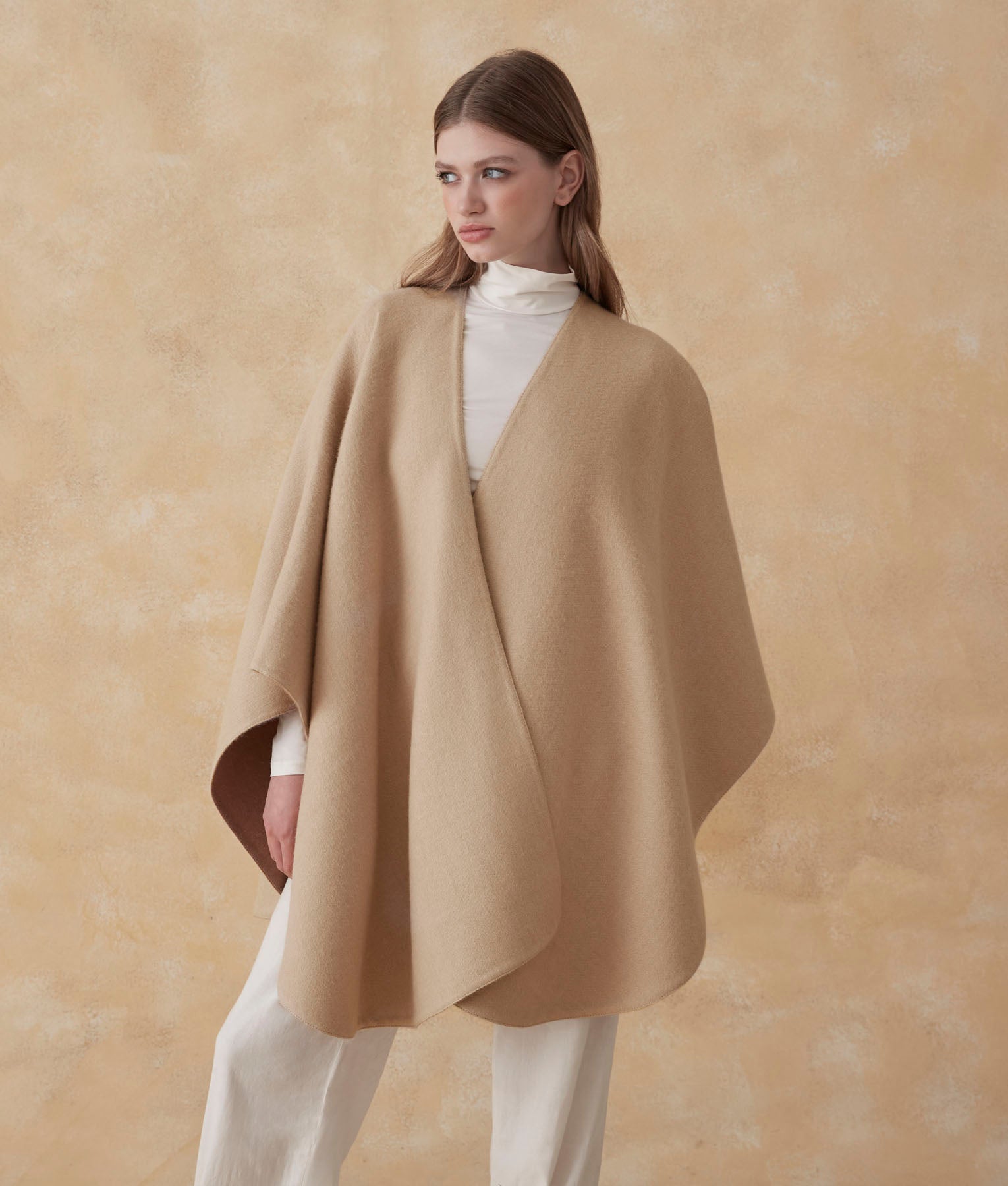 Ruana Reversible Baby Alpaca