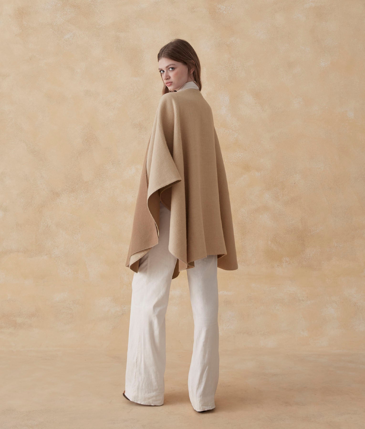 Ruana Reversible Baby Alpaca