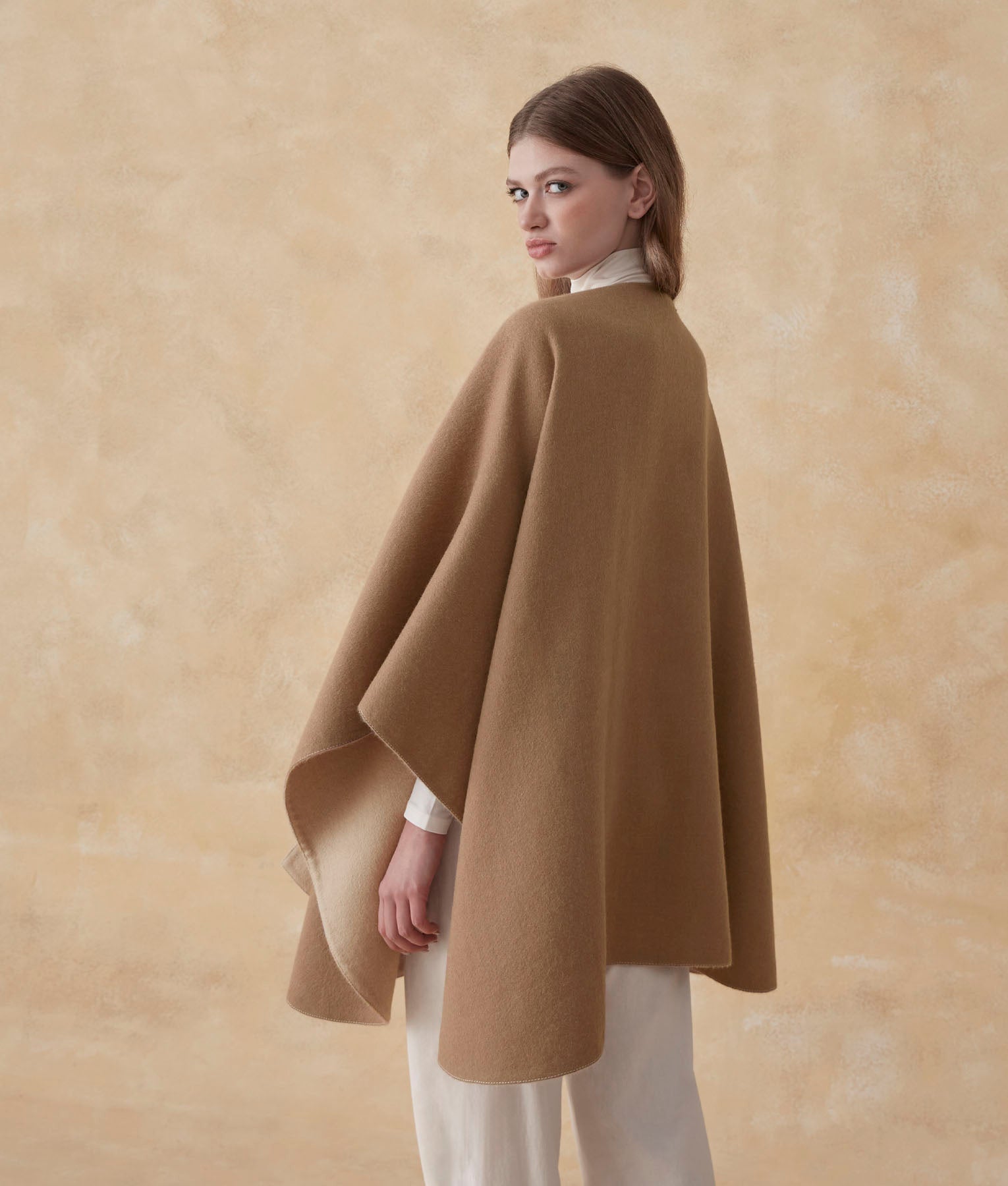 Ruana Baby Alpaca Doble Cara - Marron Tabaco Y Peyote