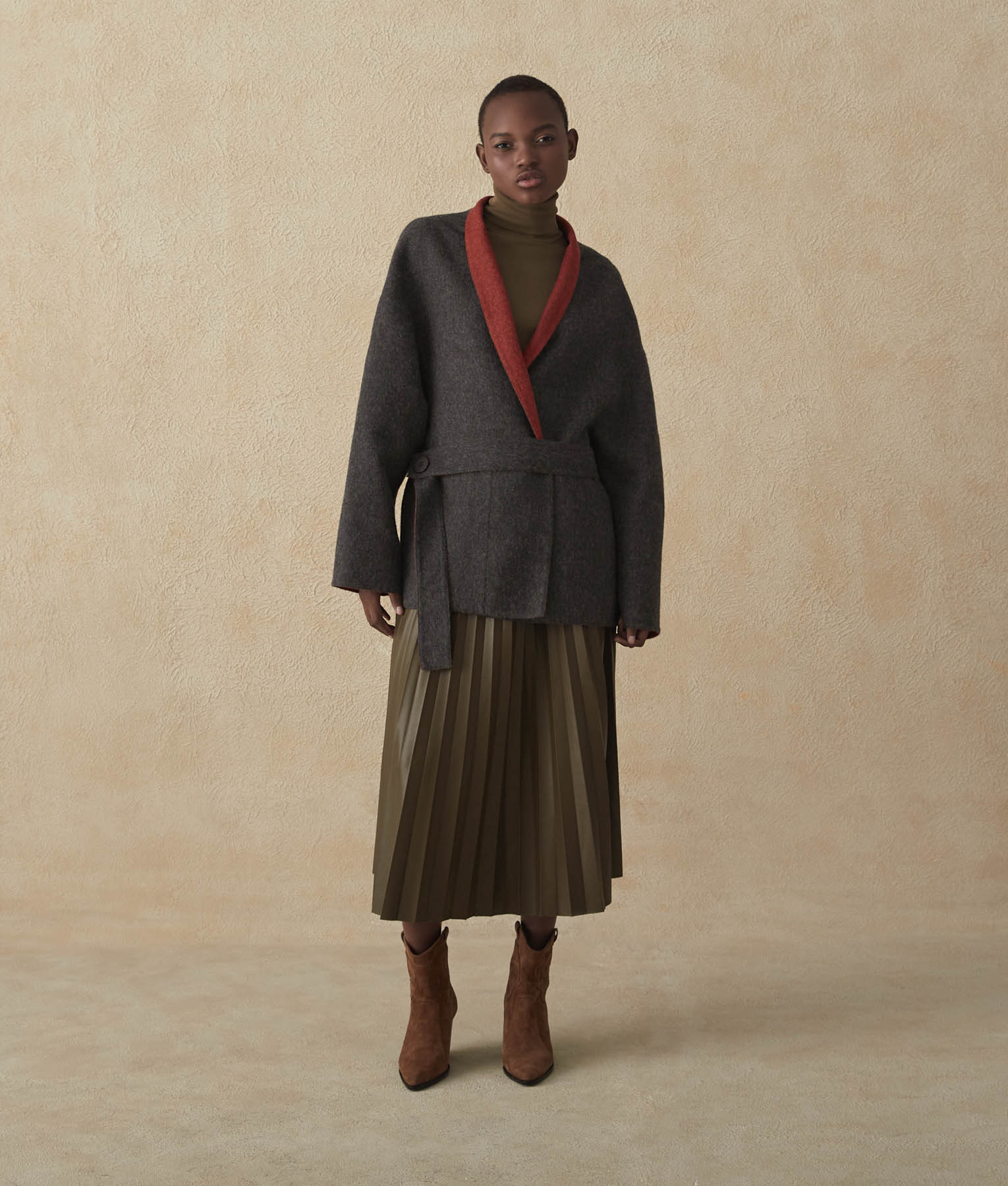 Abrigo Kimono Reversible - Asfalto Y Rojo Samba