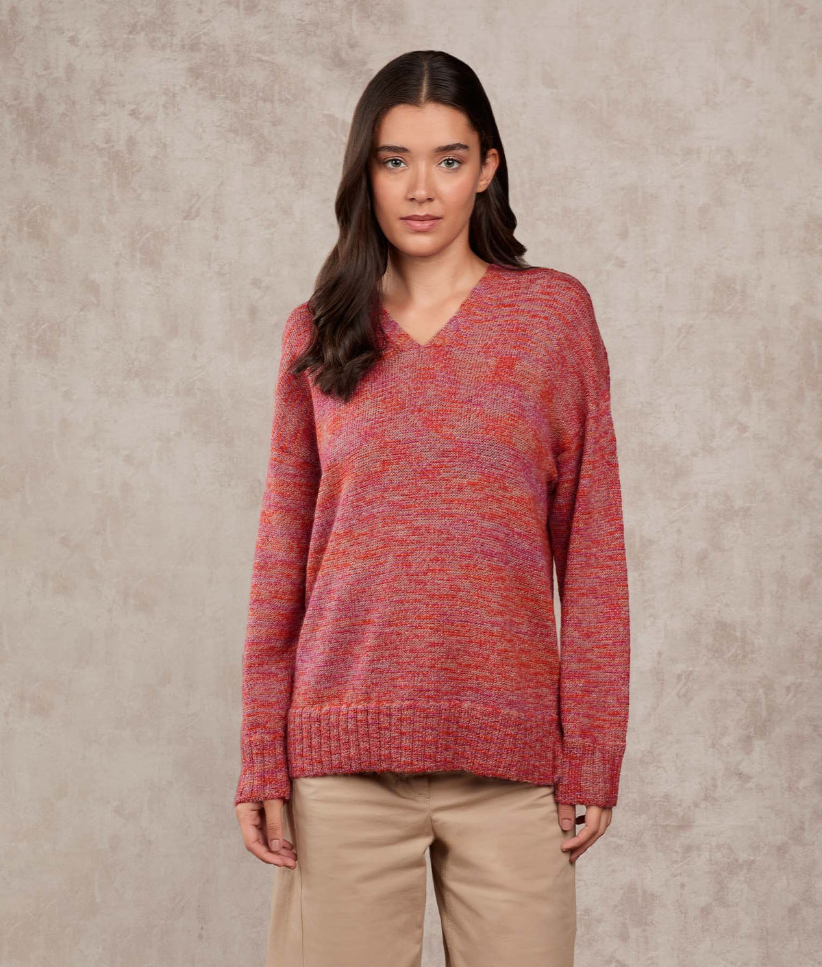 Chompa Con Cuello V Oversized - Naranja Flamigero Y Violeta Rosa