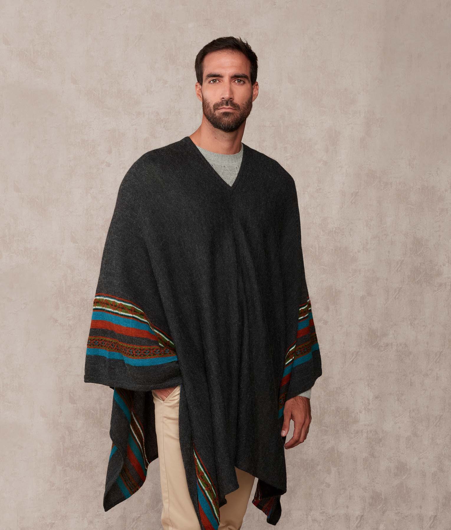 Poncho Montañero - Antracita Y Pure De Calabaza