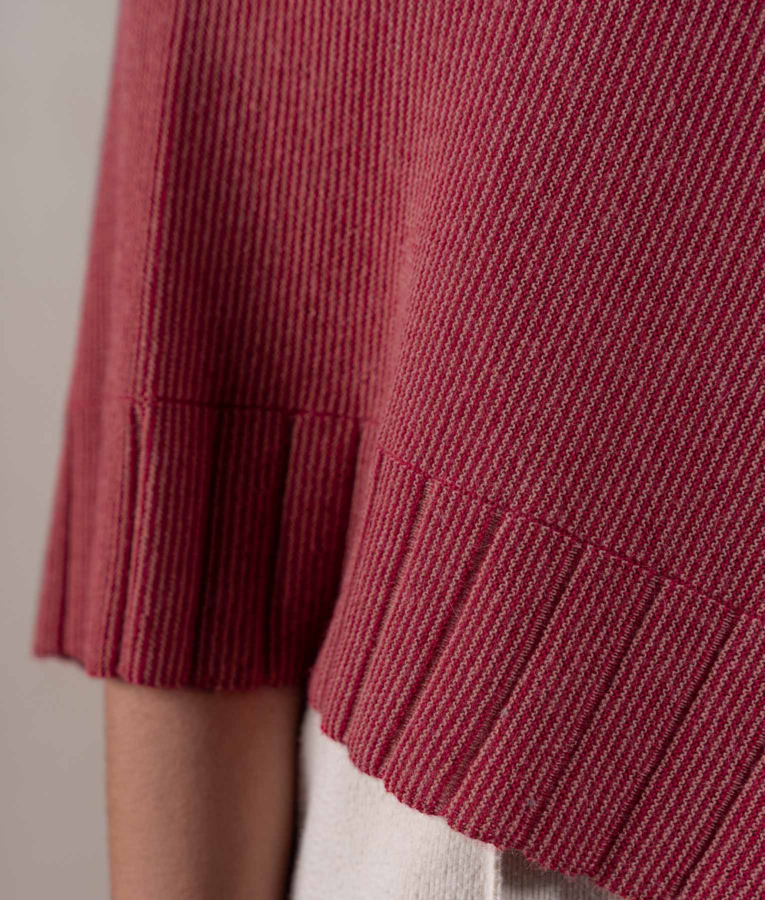 Poncho Verbena - Rojo Vino Claro