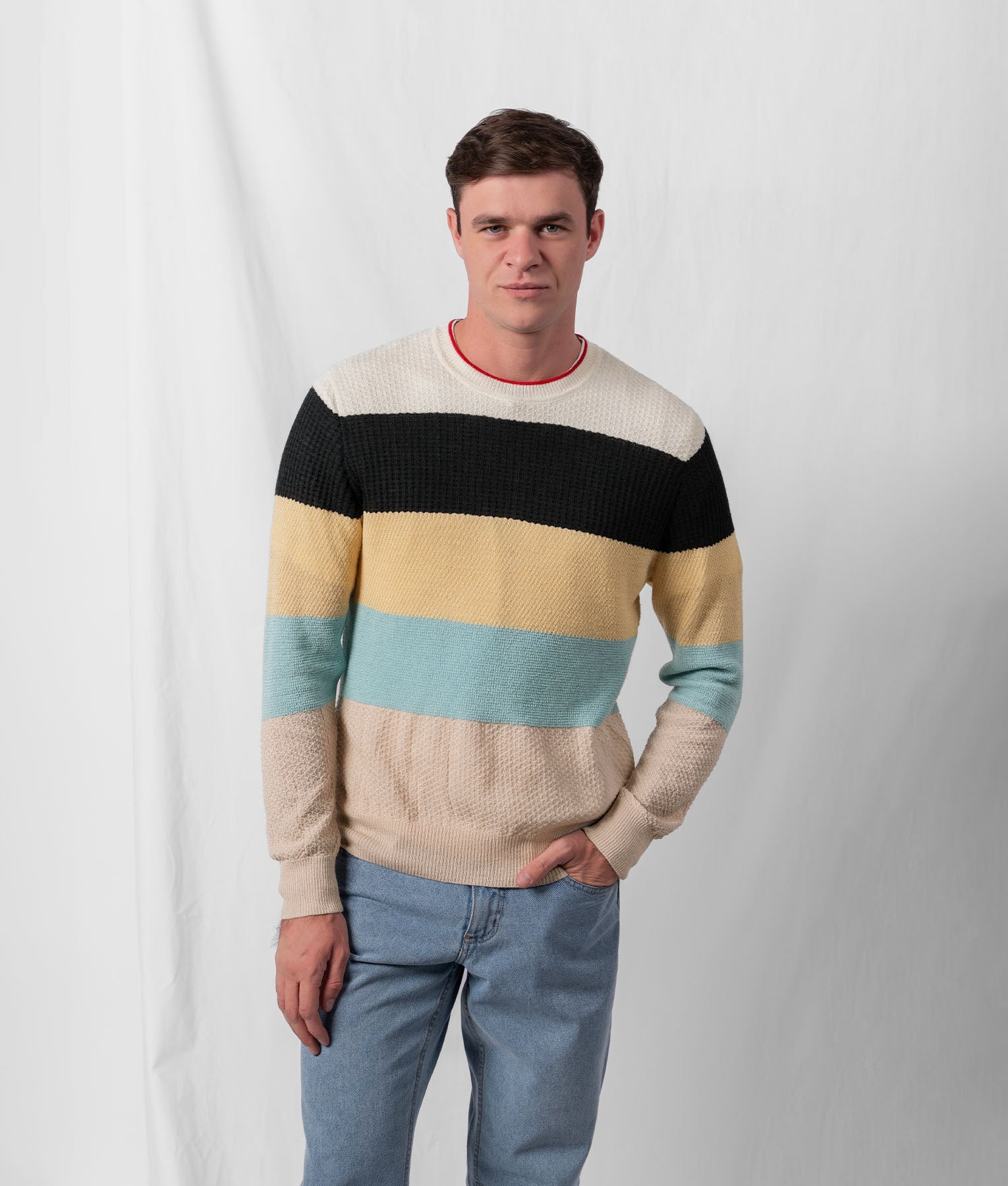Chompa Lineal - Marfil Y Negro