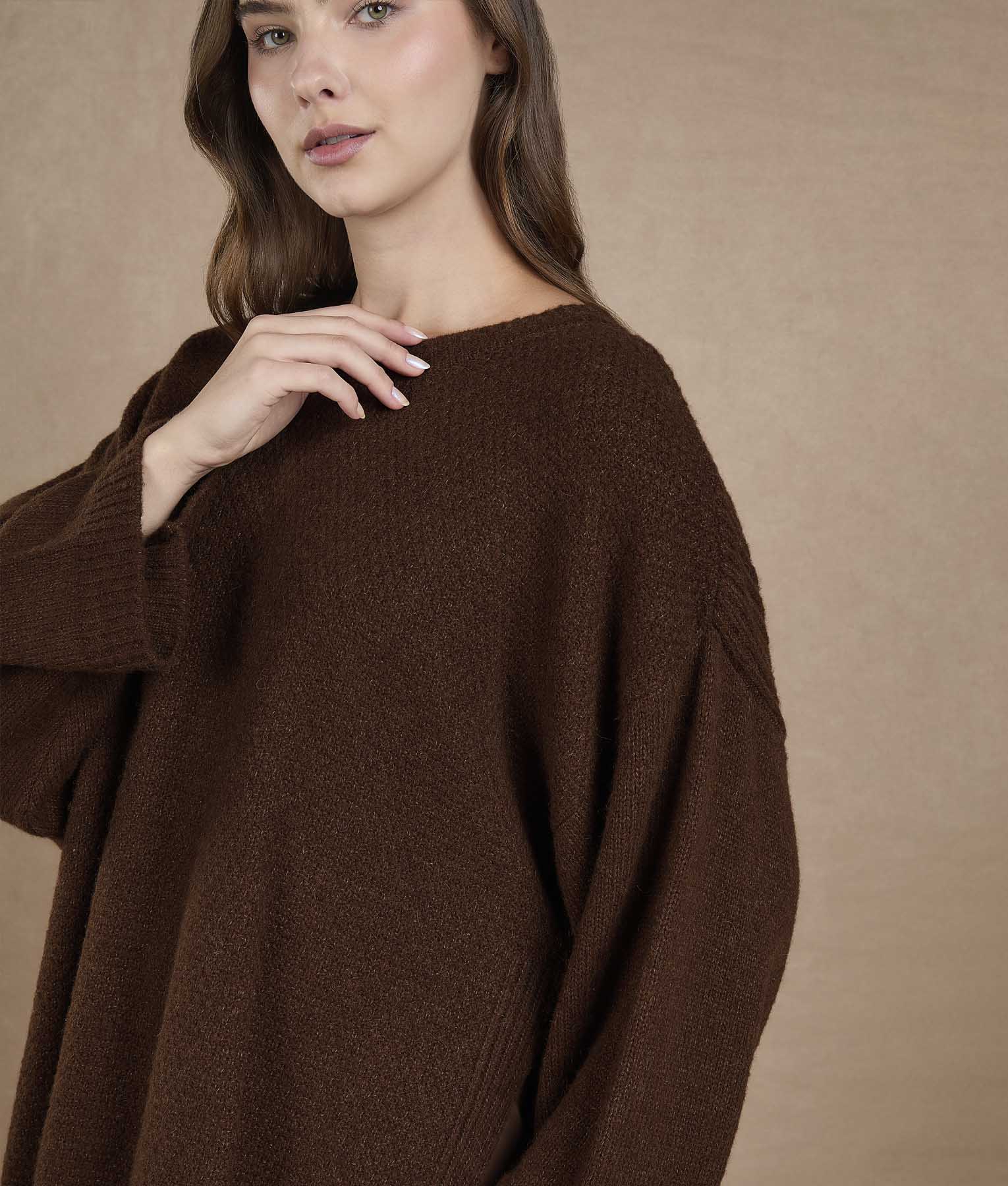 Poncho con mangas y punto de semilla - Coco tostado