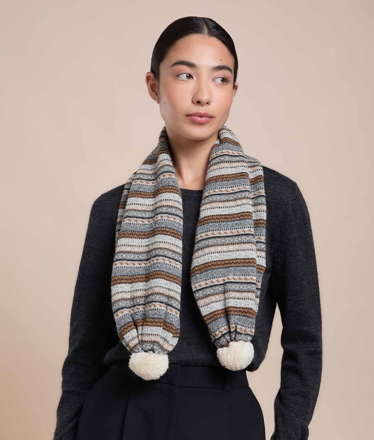 Chalina Jacquard con Pompones
