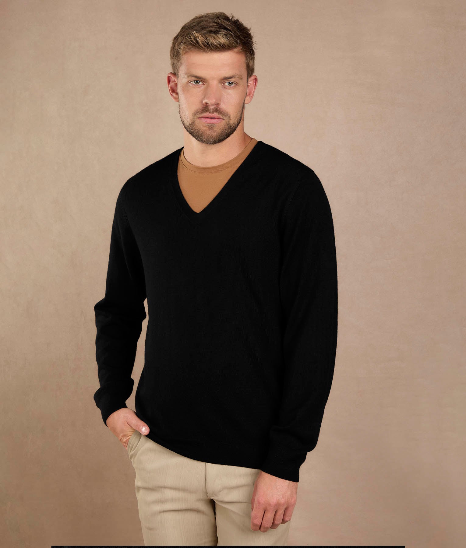 Chompa Negra Super Baby Alpaca