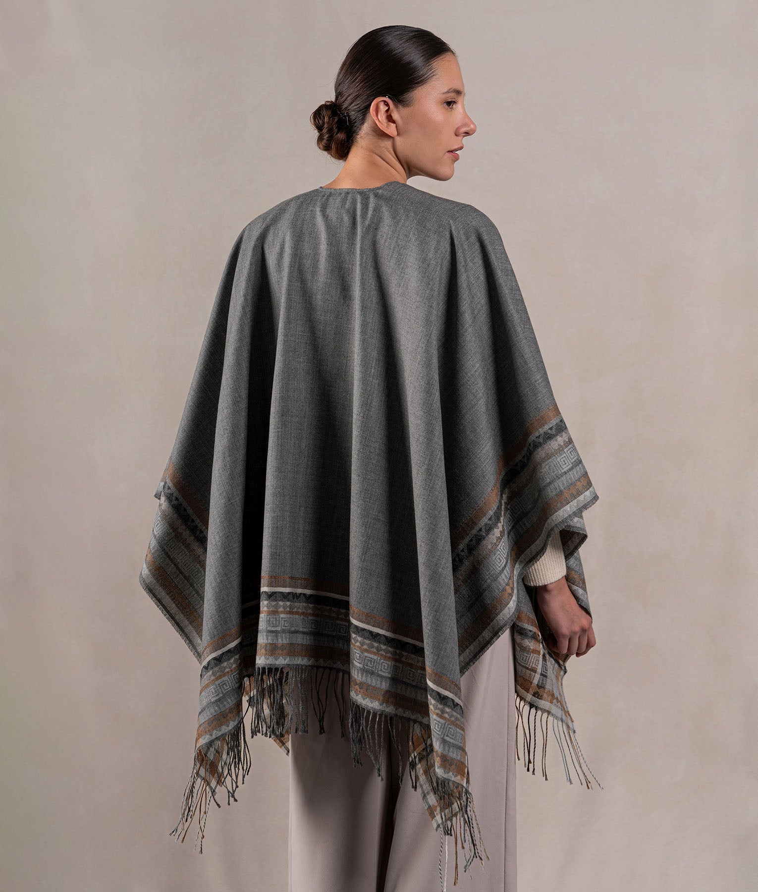 Capa Jacquard El Pueblo - Gris Medio Oscuro